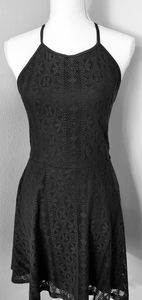 Mossimmo co medium halter crochet dress black